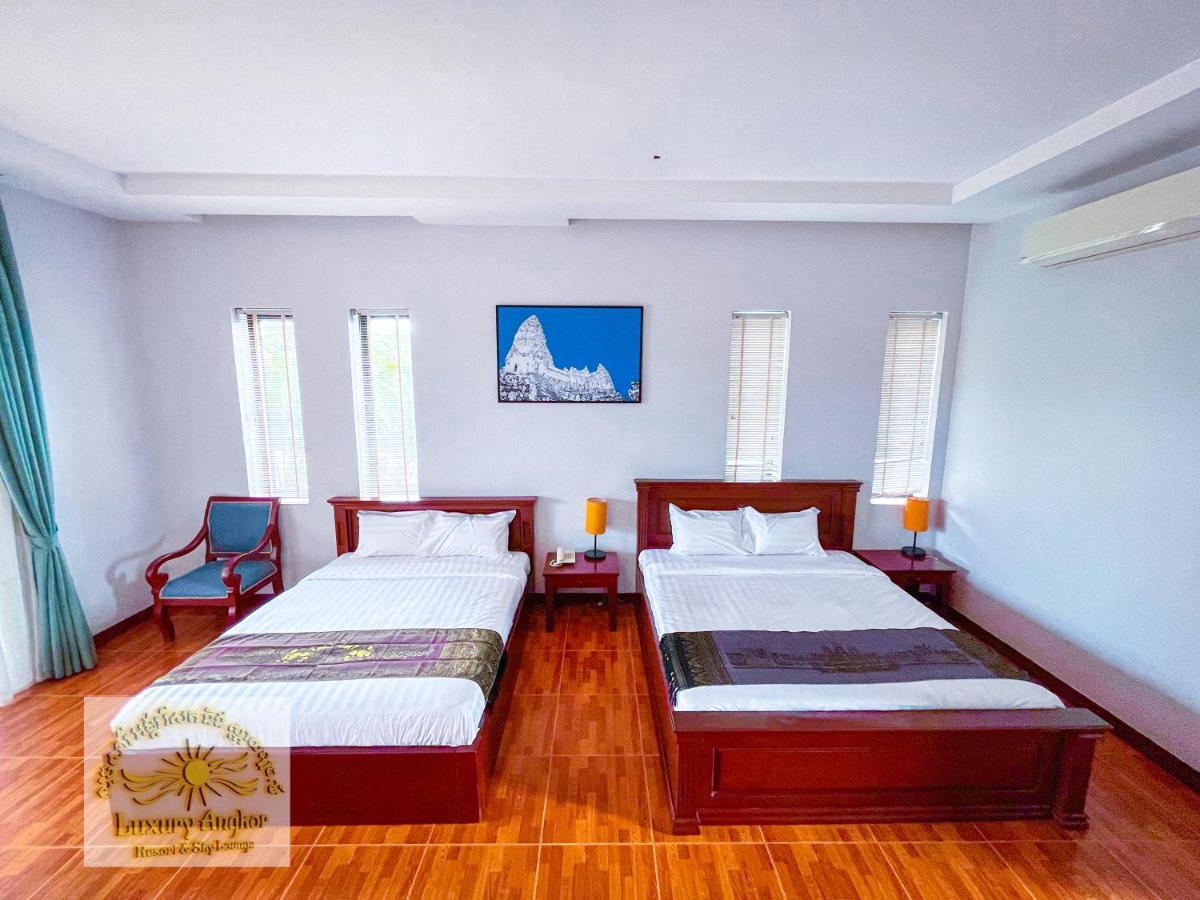 Luxury Angkor Resort & Sky Lounge Сіємреап Екстер'єр фото
